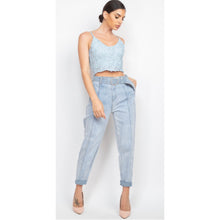 Load image into Gallery viewer, High rise mom o ring belted jeans in light wash