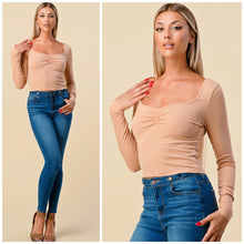 Load image into Gallery viewer, KELLY Soft camel crop top