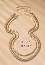 Load image into Gallery viewer, VIVORA double snake necklace