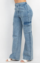 Load image into Gallery viewer, LYZA wide leg cargo jeans