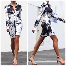 Load image into Gallery viewer, VENUS splatter ruched button down dress