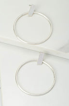 Load image into Gallery viewer, TOKYO minimalist earrings