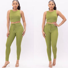 Load image into Gallery viewer, DENISE ribbed set in green