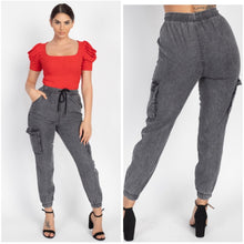 Load image into Gallery viewer, Black mineral wash jogger pant