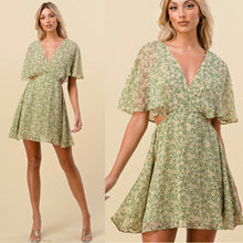 Load image into Gallery viewer, CAROLINA floral print dress