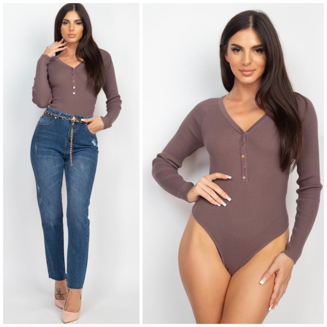 NIKOLE long sleeve button bodysuit in cocoa